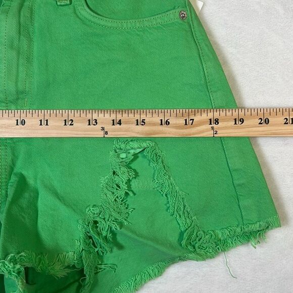 BDG Chewed A-Line Denim Short- NWT-women Size 27 - Picture 4 of 5